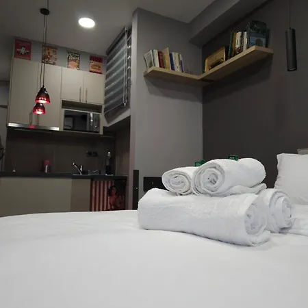 Dione Luxury Business In The Heart Of Apartment *